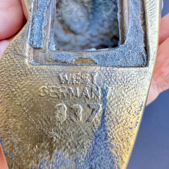 Vintage Brass Mother and Child Virgin Mary Wall Hanging Bust West Germany - Picture 6 of 6